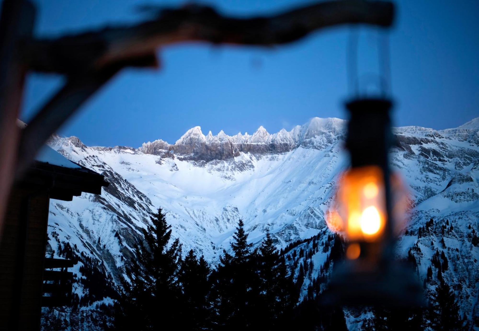 Bed And Breakfast - Die Aelplersuit Fuer Backpackers Im Berghuesli Linthal Exterior photo